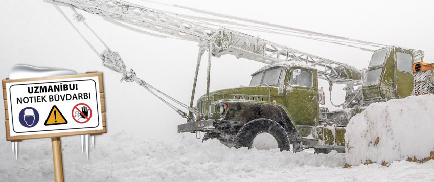 Specialized transport for the construcion works in winter, illustrative picture