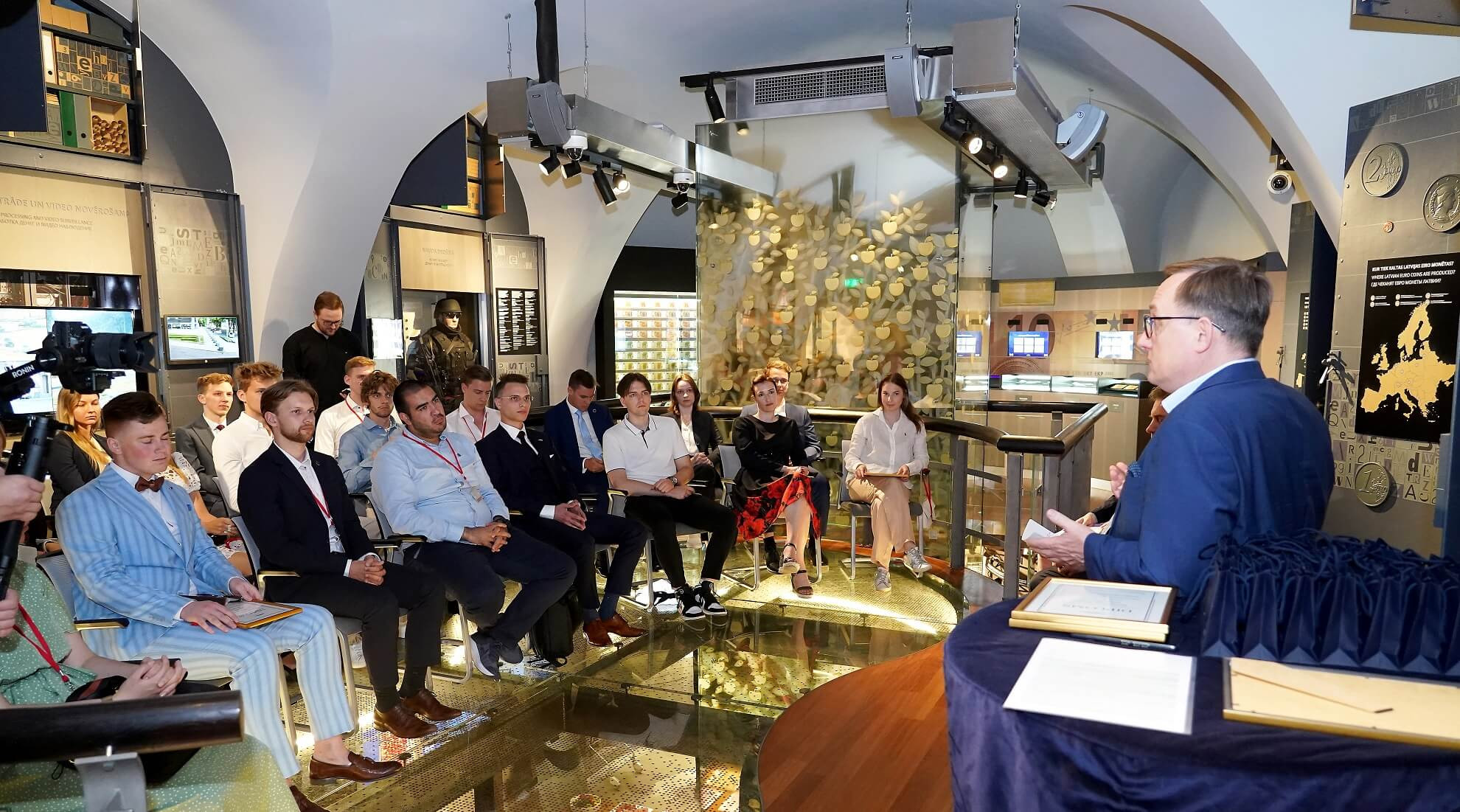 Prizes were awarded to the winners of the Competition of Student Scientific Research Papers organised by Latvijas Banka 