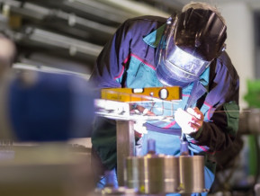 A déjà vu in manufacturing