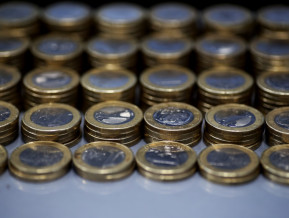 Loan portfolio contracted also in January